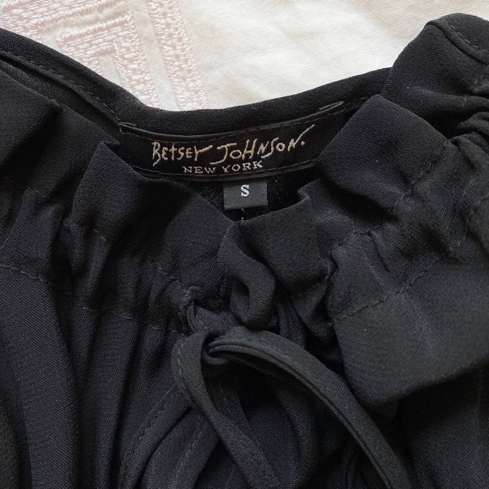 Betsey Johnson 90’s black dress size 2 or 4 (small